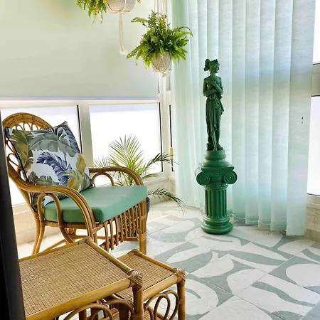 Apartamento Lovely Location, Near Harbour, Restaurants,mall *