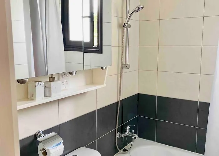 아파트 Lovely Location, Near Harbour, Restaurants,mall *